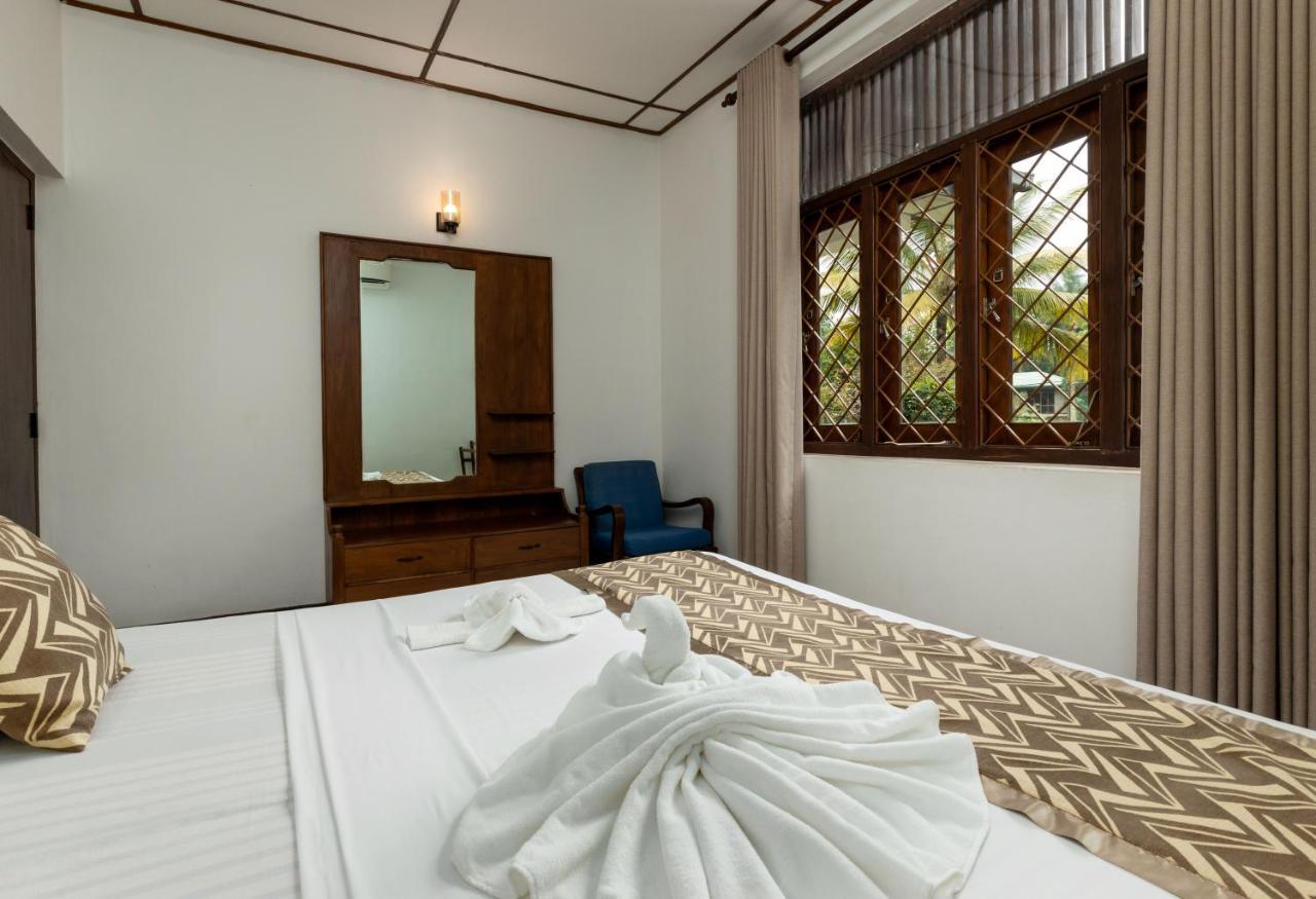 Surveyor'S Residence Bungalow แคนดี้ ภายนอก รูปภาพ