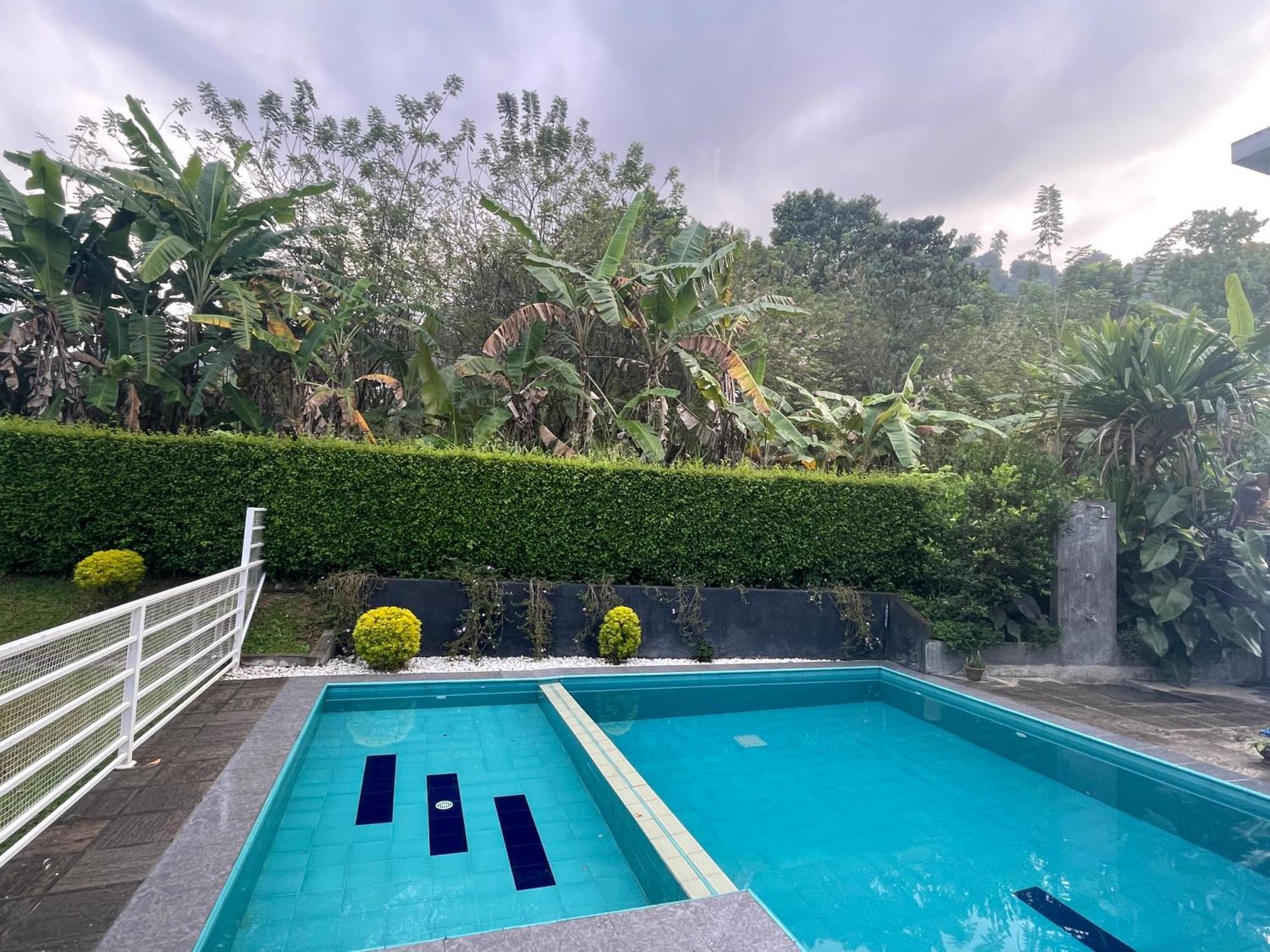 Surveyor'S Residence Bungalow แคนดี้ ภายนอก รูปภาพ